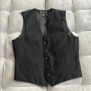 “INC International Concepts Men’s Vest Size Small”
